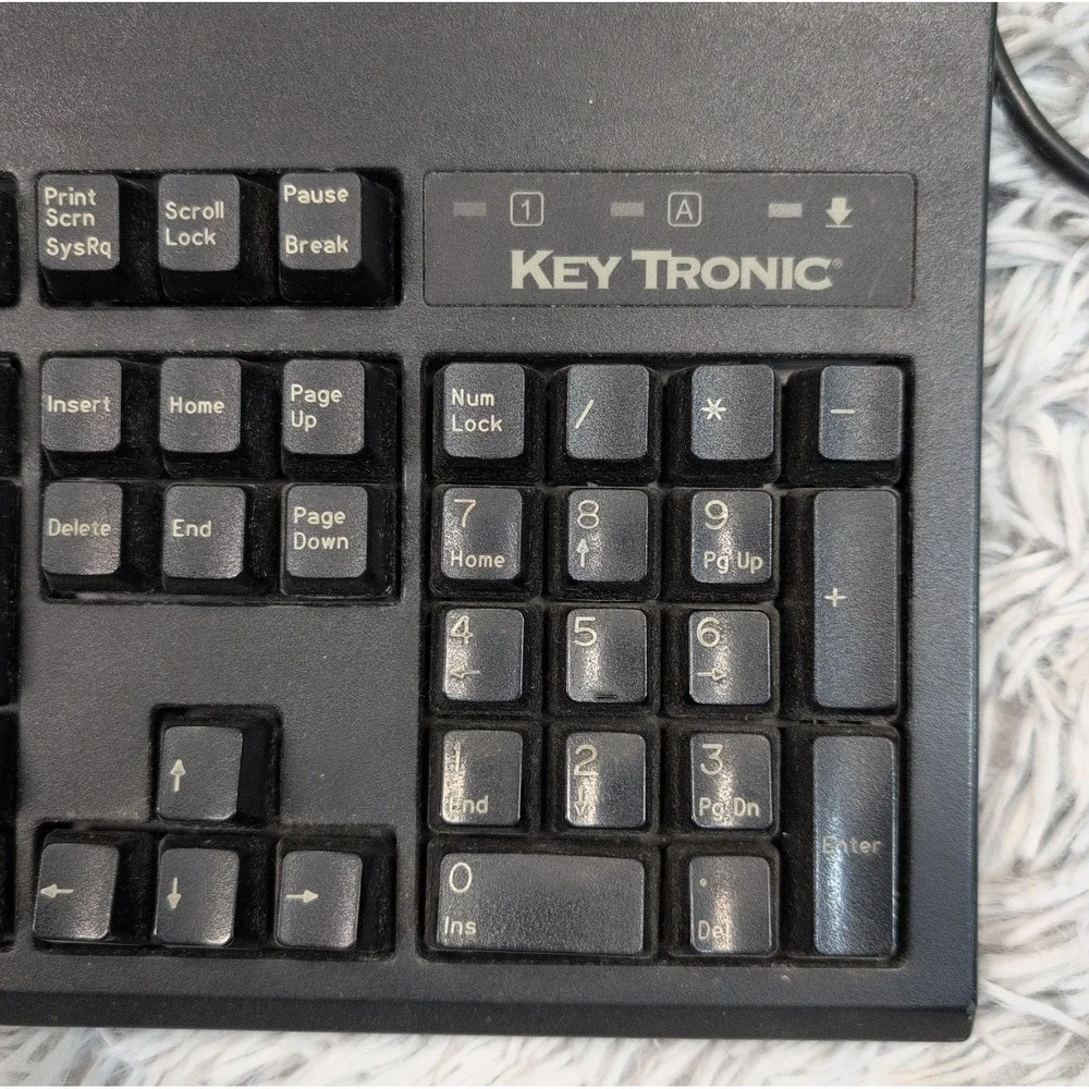 Lot Of 3 Vintage KeyTronic E06101P2 QWERTY Keyboard Typing Wired